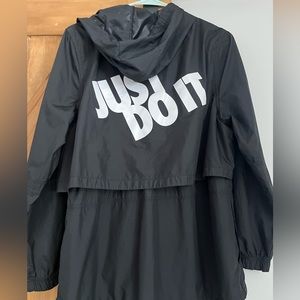 Nike windbreaker